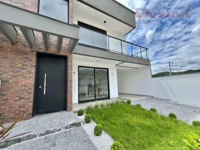 Casa com 3 Quartos à venda, 146m² no Colônia Santana, São José