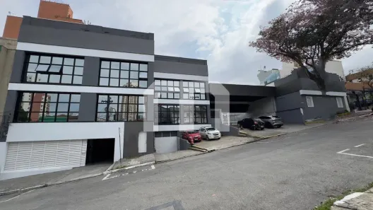 Prédio Comercial à venda, 4200m² no Cambuci, São Paulo