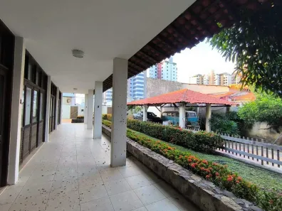 Imóvel Comercial com 3 Quartos para alugar, 500m² no Jardins, Aracaju