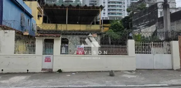 Casa com 2 Quartos à venda, 113m² no Jardim Vinte e Cinco de Agosto, Duque de Caxias