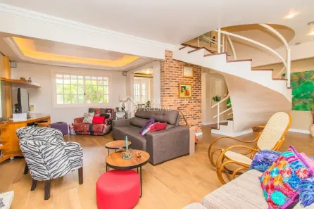 Casa com 4 Quartos à venda, 270m² no Lomba do Pinheiro, Porto Alegre