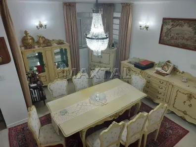 Casa com 3 Quartos à venda, 208m² no Vila Paiva, São Paulo