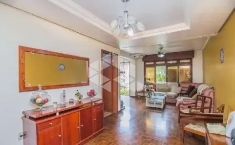 Casa com 5 Quartos à venda, 250m² no Partenon, Porto Alegre