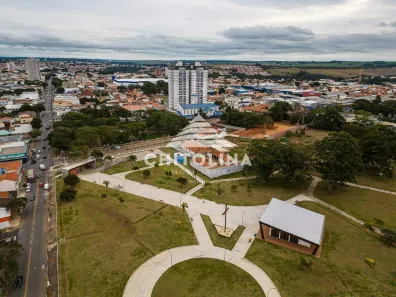 Apartamento com 3 Quartos para alugar, 80m² no Vila Aparecida, Itapetininga