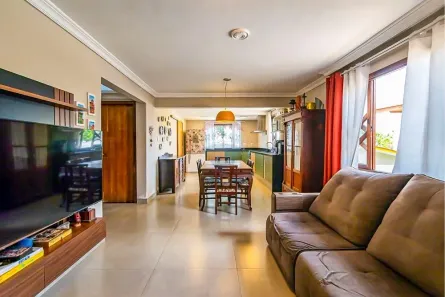 Casa com 3 Quartos à venda, 195m² no Capão Raso, Curitiba
