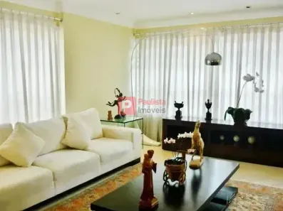Sobrado com 3 Quartos para venda ou aluguel, 682m² no Campo Belo, São Paulo