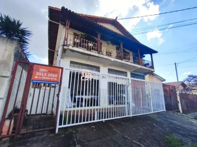 Casa com 1 Quarto para alugar, 50m² no Tirol (Barreiro), Belo Horizonte