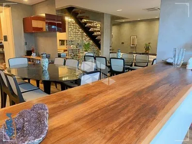 Casa de Condomínio com 3 Quartos à venda, 255m² no Lagoa da Conceição, Florianópolis