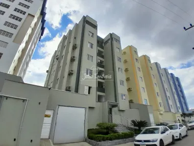 Apartamento com 2 Quartos para alugar, 90m² no Centro I, Brusque