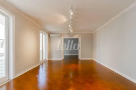 Apartamento com 2 Quartos para alugar, 204m² no Cerqueira César, São Paulo