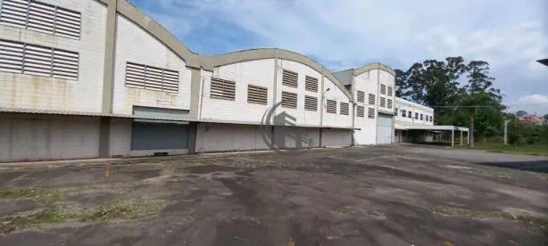 Galpão/Depósito/Armazém para venda ou aluguel, 5499m² no Rio Abaixo, Itaquaquecetuba