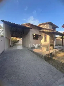 Casa de Condomínio com 5 Quartos à venda, 195m² no Flamengo, Maricá