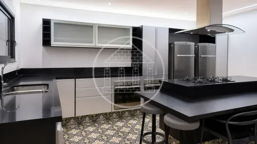 Casa com 3 Quartos à venda, 280m² no Interlagos, São Paulo