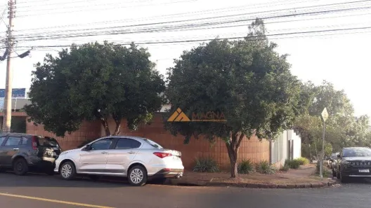 Casa com 3 Quartos à venda, 270m² no Jardim Sumaré, Ribeirão Preto