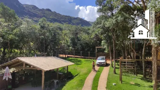 Casa com 3 Quartos à venda, 300m² no Brumadinho, Brumadinho