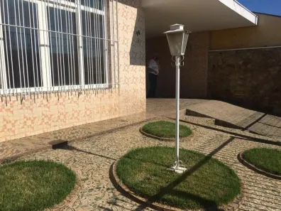 Casa com 3 Quartos para alugar, 152m² no Vila Progresso, Jundiaí