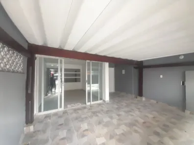 Casa com 3 Quartos para alugar, 160m² no Indianópolis, São Paulo