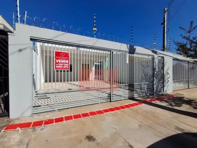 Casa com 2 Quartos à venda, 150m² no Sabará I, Londrina