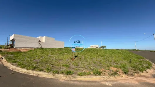 Lote/Terreno à venda, 333m² no Jardim Monte Carlo, São Pedro