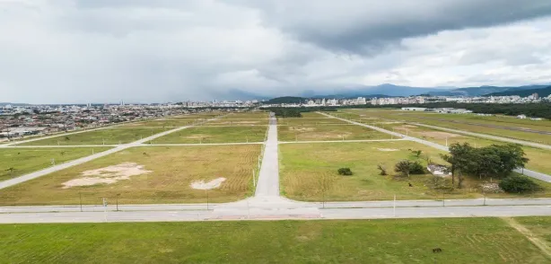 Lote/Terreno à venda, 1135m² no Sertão do Maruim, São José