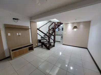 Sobrado com 2 Quartos para alugar, 90m² no Pituaçu, Salvador