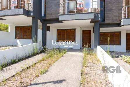 Casa com 3 Quartos à venda, 210m² no Guarujá, Porto Alegre