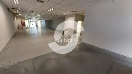 Ponto Comercial para alugar, 700m² no Fonseca, Niterói