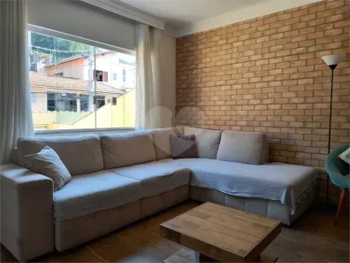 Casa com 2 Quartos à venda, 138m² no Horto Florestal, São Paulo