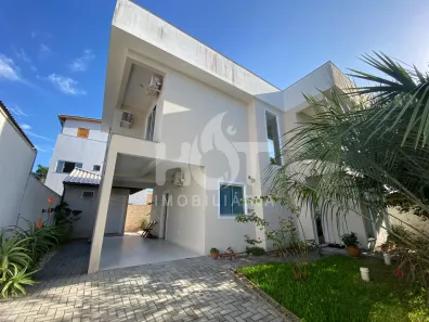 Casa com 4 Quartos à venda, 187m² no Campeche, Florianópolis
