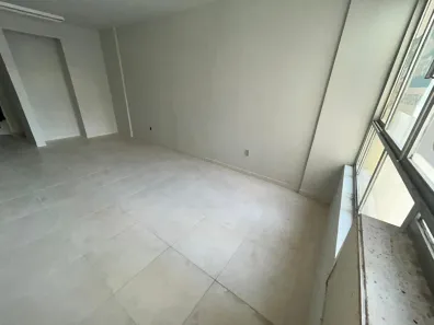 Sala Comercial à venda, 30m² no Centro, Florianópolis