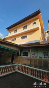 Casa com 4 Quartos à venda, 265m² no Jardim Mirna, Taboão da Serra