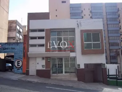 Sala Comercial para alugar, 140m² no Moinhos de Vento, Porto Alegre