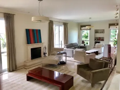 Casa de Condomínio com 4 Quartos para alugar, 500m² no Alphaville, Santana de Parnaíba