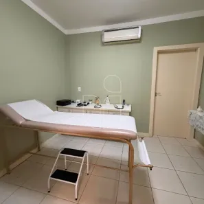 Imóvel Comercial à venda, 220m² no Jardim Tangará, Marília