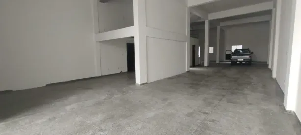 Galpão/Depósito/Armazém à venda, 600m² no São João, Feira de Santana
