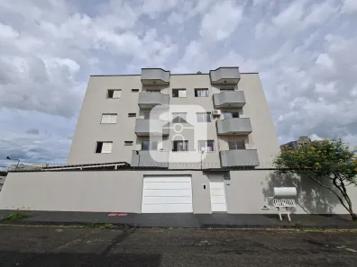 Apartamento com 2 Quartos para alugar, 55m² no Santa Mônica, Uberlândia