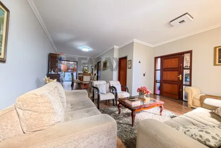 Casa com 6 Quartos à venda, 283m² no Centro, Leme