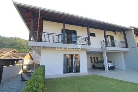 Casa com 3 Quartos à venda, 320m² no Itoupavazinha, Blumenau