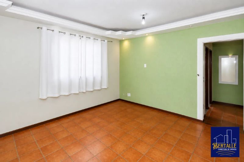 Casa com 3 quartos — Santa Mônica, Belo Horizonte