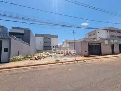 Lote/Terreno à venda, 266m² no Novo Mundo, Uberlândia