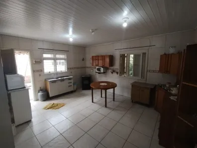 Casa com 2 Quartos à venda, 120m² no Medianeira, Porto Alegre