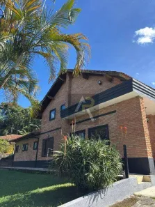 Fazenda/Sítio com 3 Quartos à venda, 296m² no Vila Moraes, Mogi das Cruzes