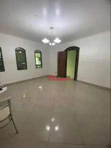 Sobrado com 4 Quartos à venda, 256m² no Nova Petrópolis, São Bernardo do Campo