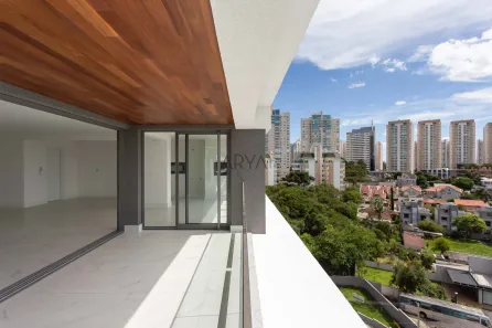 Apartamento com 3 Quartos à venda, 783m² no Orleans, Curitiba
