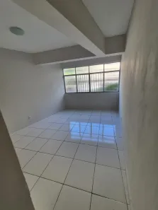 Apartamento com 4 Quartos para alugar, 120m² no Fátima, Belém