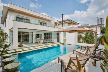 Casa de Condomínio com 4 Quartos à venda, 500m² no Alphaville Conde I, Barueri