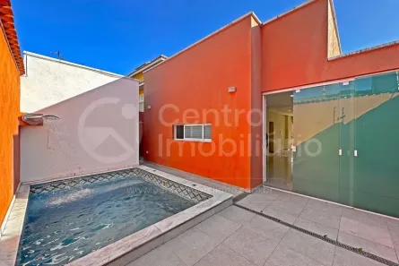 Casa com 3 Quartos à venda, 130m² no Parque Balneario Oasis, Peruíbe