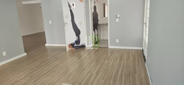 Sala Comercial para alugar, 52m² no Anhangabaú, Jundiaí