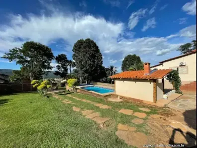 Fazenda/Sítio com 4 Quartos à venda, 600m² no , Pirenópolis