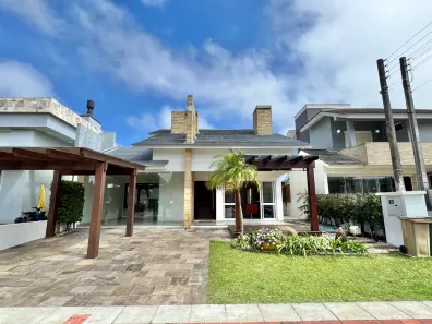 Casa com 30 Quartos à venda, 150m² no Zona Nova, Capão da Canoa